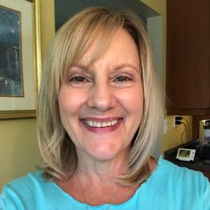 Meet your Posher, Virginia